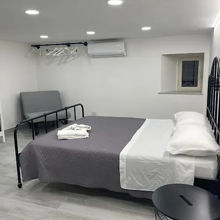 Casa Di Lorenzo Apartment